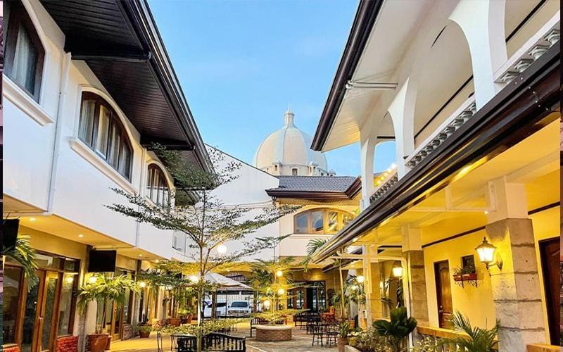 Solano Hotel & Resort At Casa Ysabel Lipa City Екстериор снимка